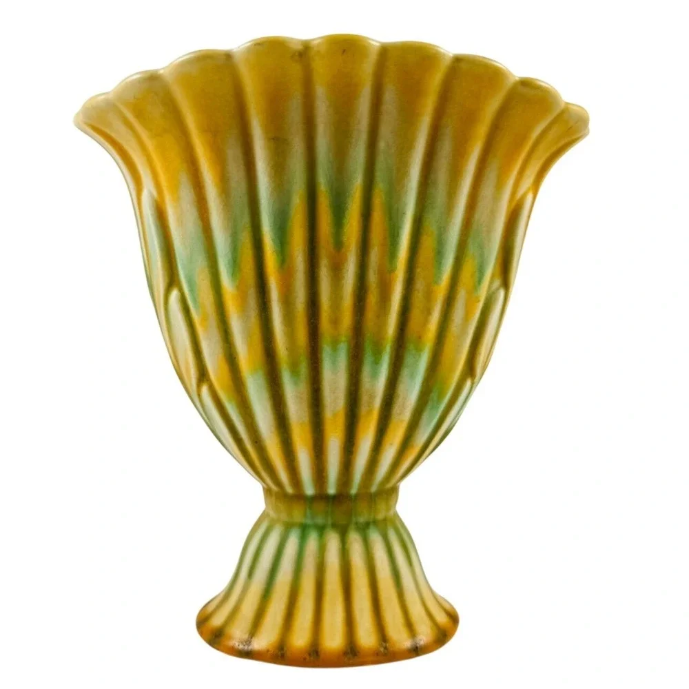 Rare VTG Beswick Pottery of England Art Deco Ribbed Fan Vase Scalloped 1940-'54